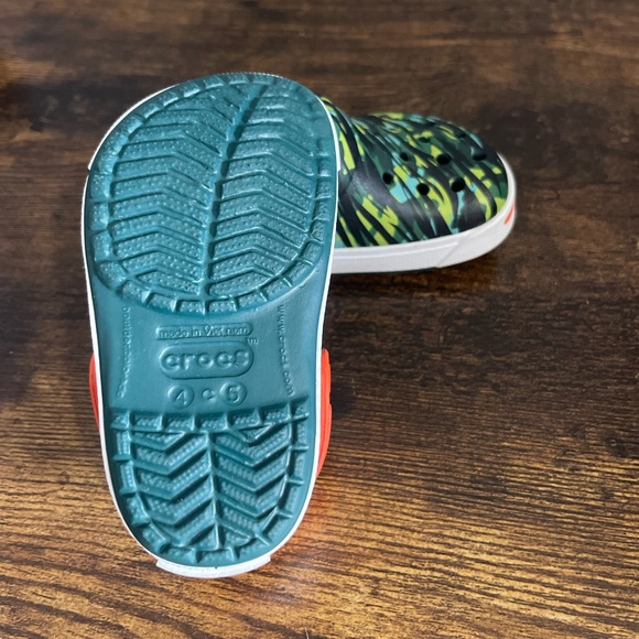 Baby crocs - Picture 5 of 5